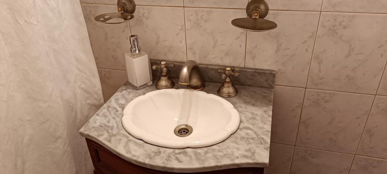 Monoambiente A 1 Cuadra Del Shopping Alto Palermo Apartment Buenos Aires Bagian luar foto